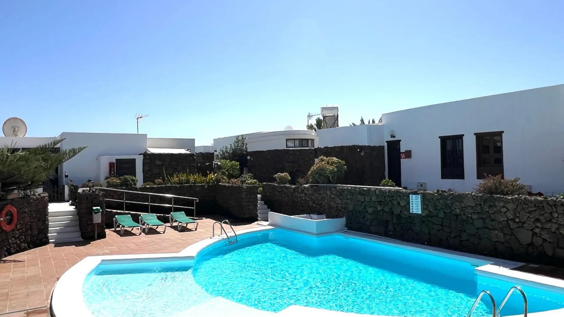 Villa Oasis En Lanzarote à Costa Teguise 0*,